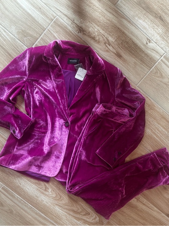 Free People Jackets & Blazers - 🆕 NWT Free People / Mink Pink plush fuchsia pink velvet blazer 2 Pc set. Sz M (